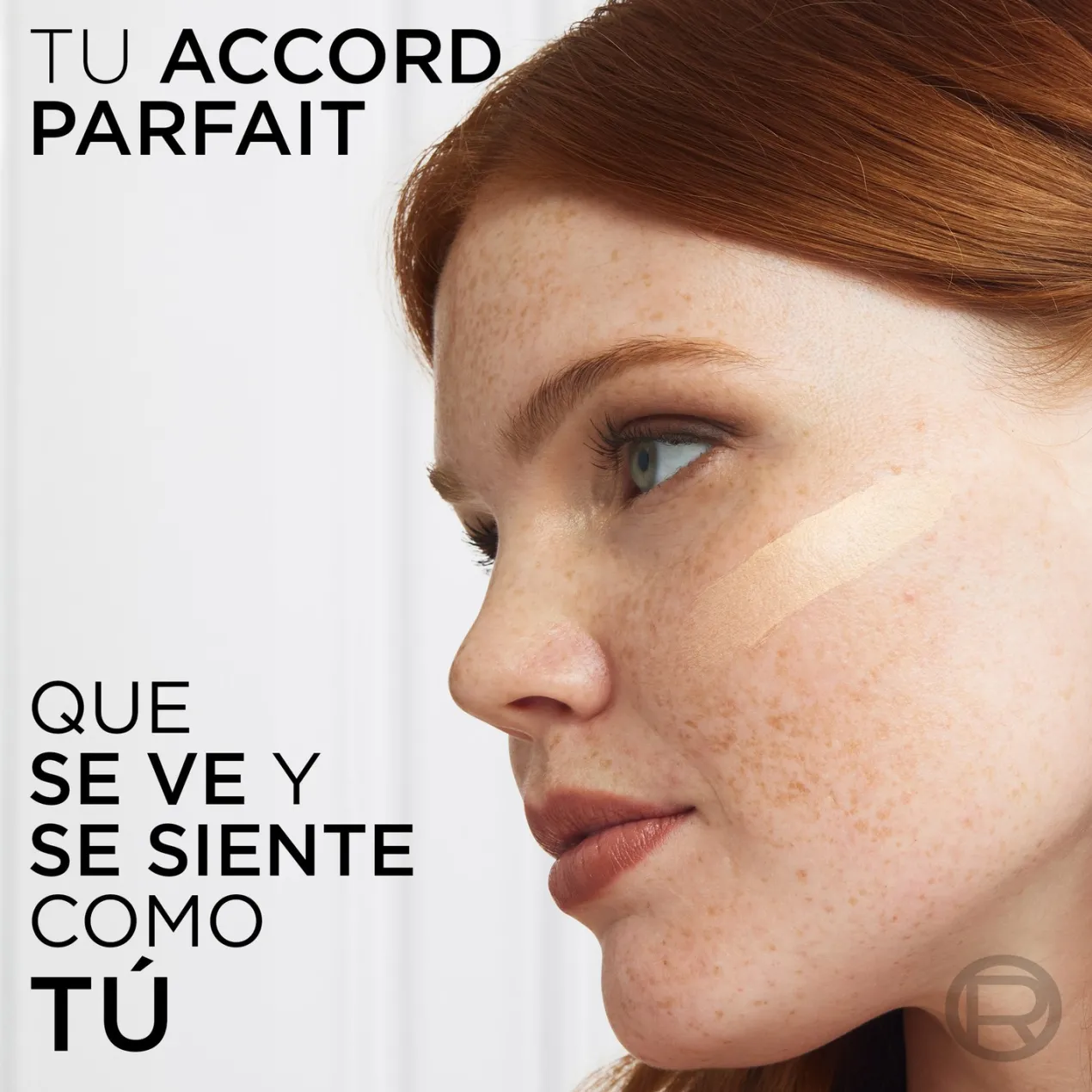 Accord Parfait Base de Maquillaje Acabado Natural