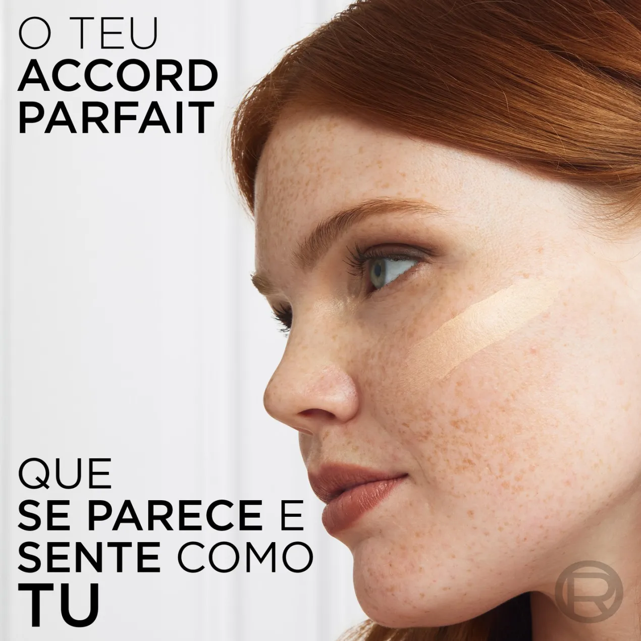 Accord Parfait Base de Maquillaje Acabado Natural