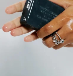 Anti-Breakout Facial Cleansing Bar Jabón Facial