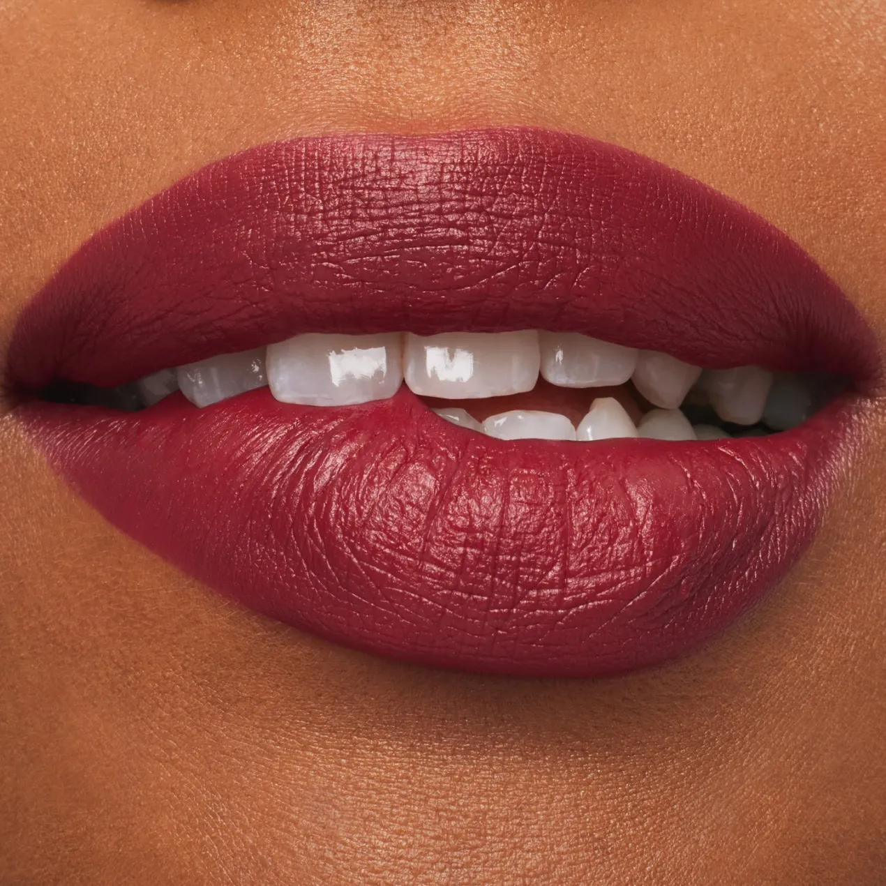 Barra de Labios M·A·Cximal Silky Matte Lipstick