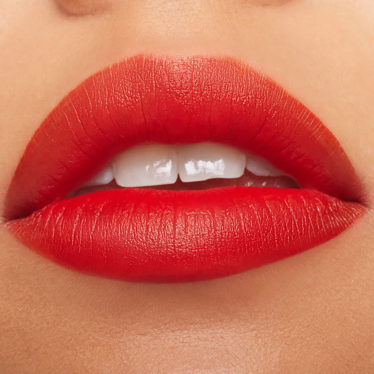 Barra de Labios M·A·Cximal Silky Matte Lipstick