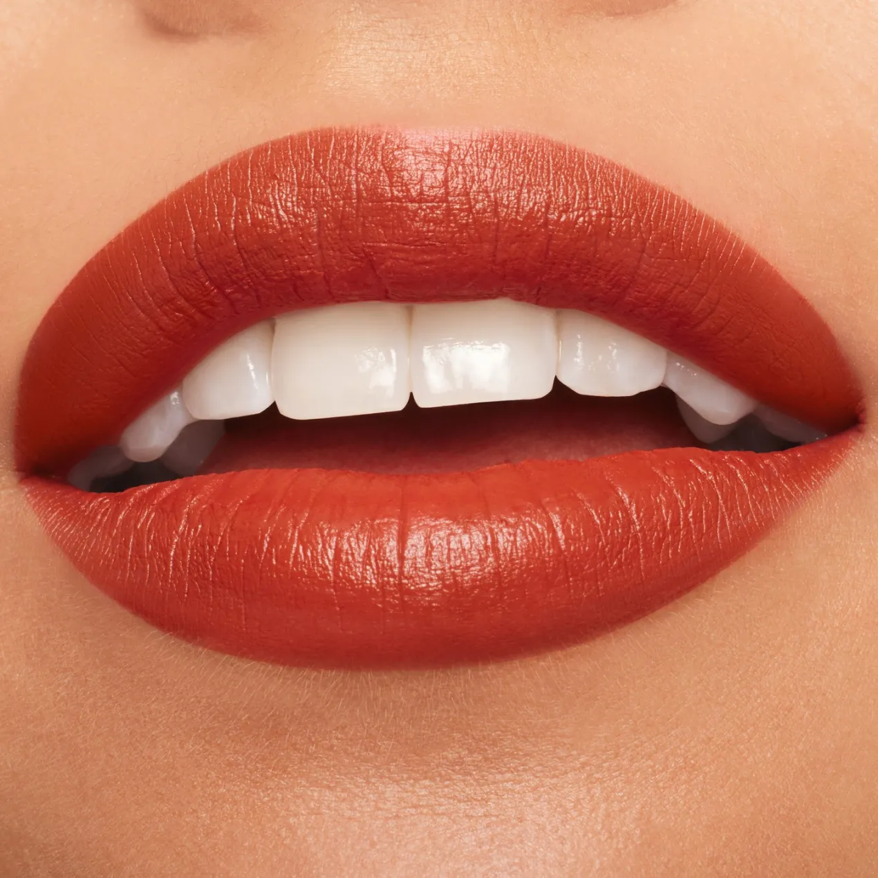 Barra de Labios M·A·Cximal Silky Matte Lipstick