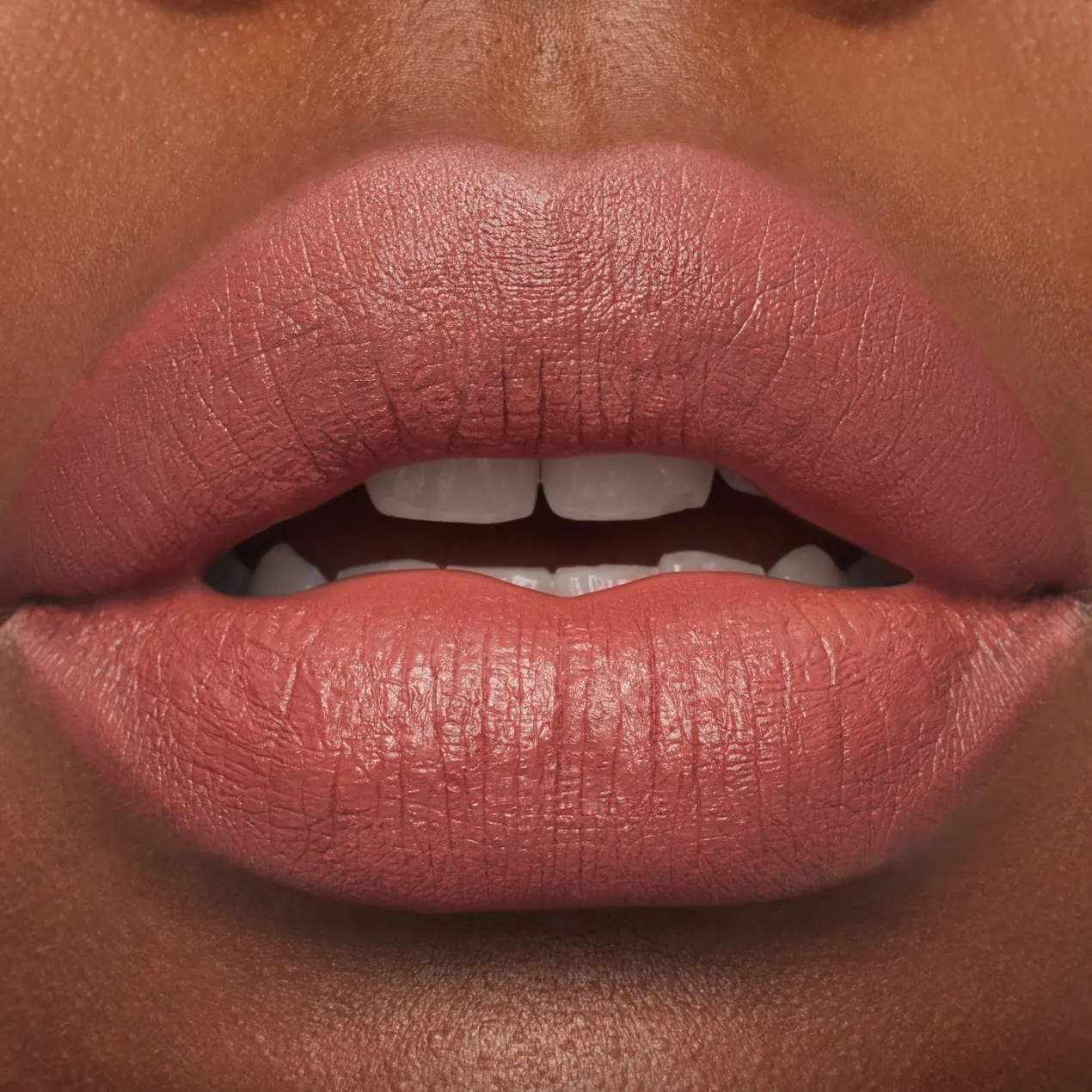 Barra de Labios M·A·Cximal Silky Matte Lipstick