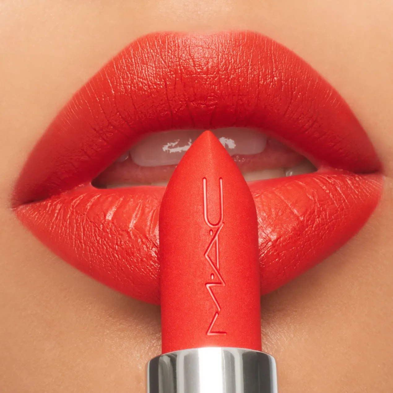 Barra de Labios M·A·Cximal Silky Matte Lipstick