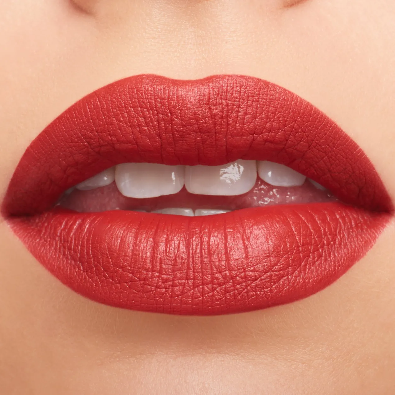 Barra de Labios M·A·Cximal Silky Matte Lipstick