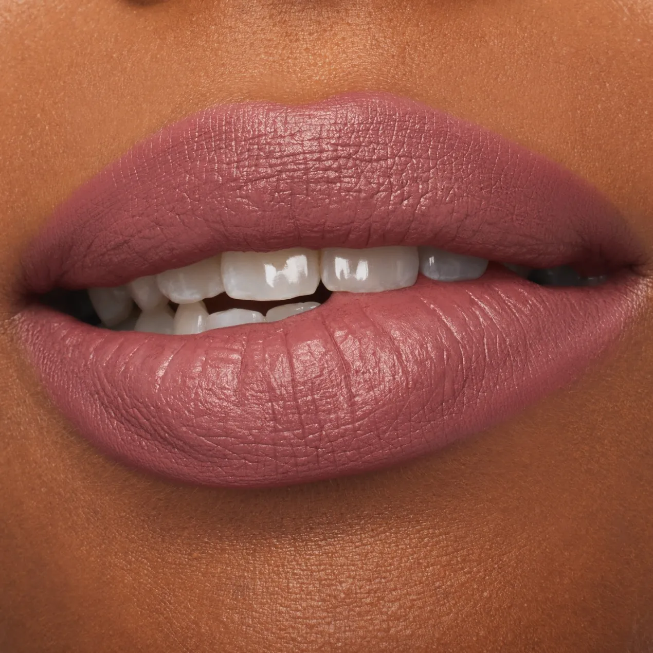 Barra de Labios M·A·Cximal Silky Matte Lipstick