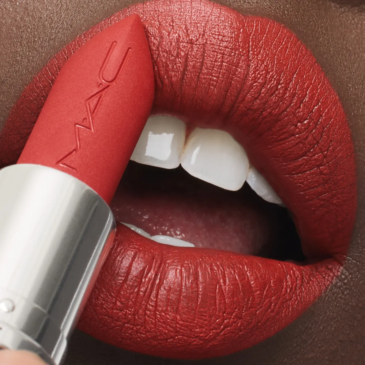 Barra de Labios M·A·Cximal Silky Matte Lipstick