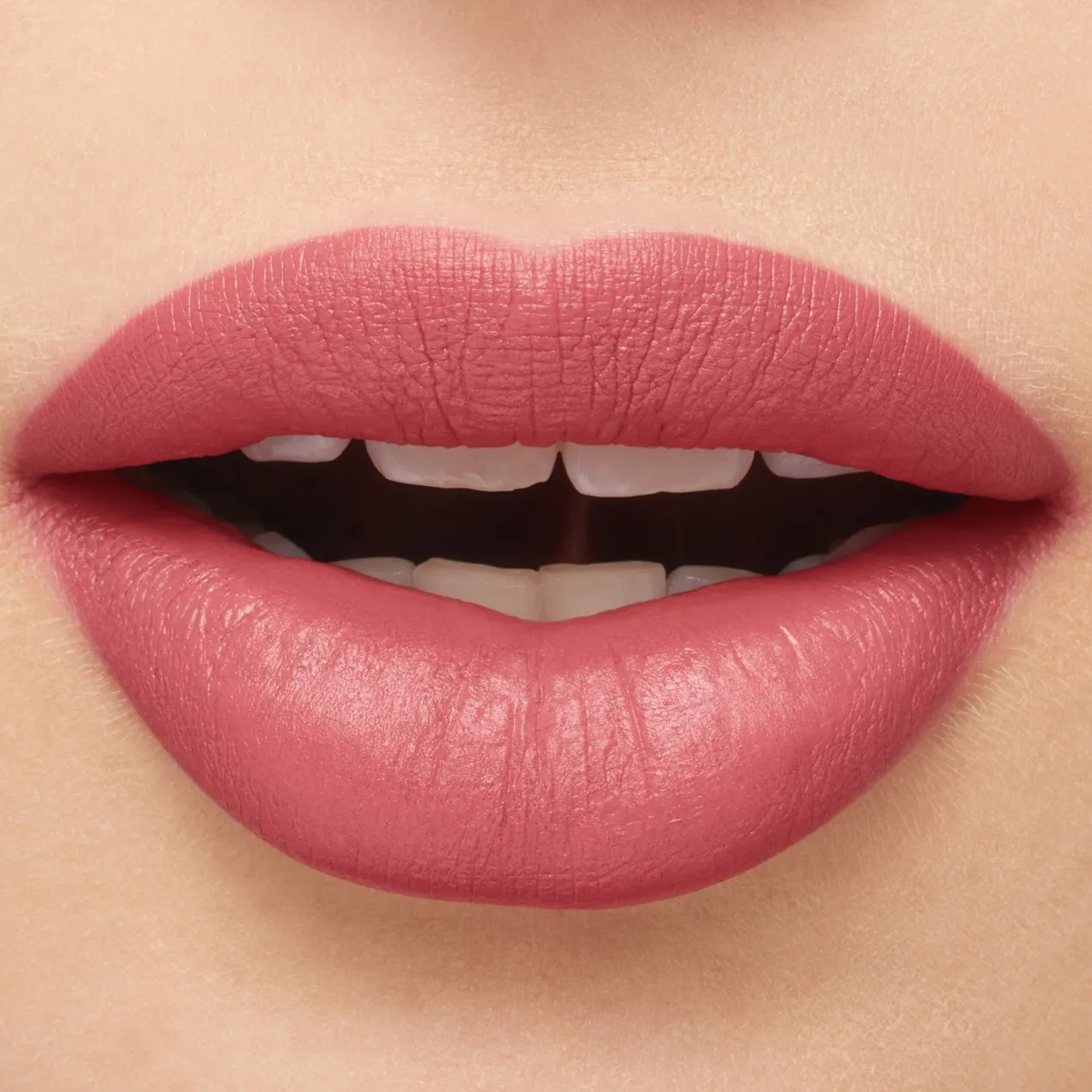 Barra de Labios M·A·Cximal Silky Matte Lipstick