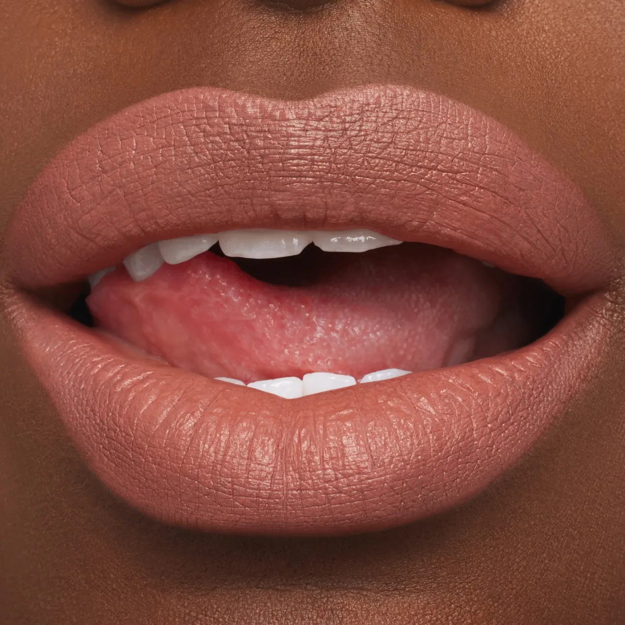 Barra de Labios M·A·Cximal Silky Matte Lipstick