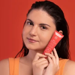 Bee Sun Safe Hydra Fresh Gel-Crema SPF50