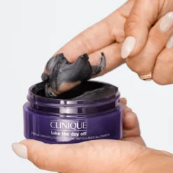 Bálsamo Desmaquillante Take The Day Off Charcoal Cleansing Balm