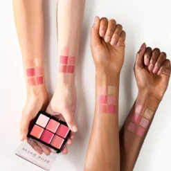 Blur Glam Paleta de Coloretes