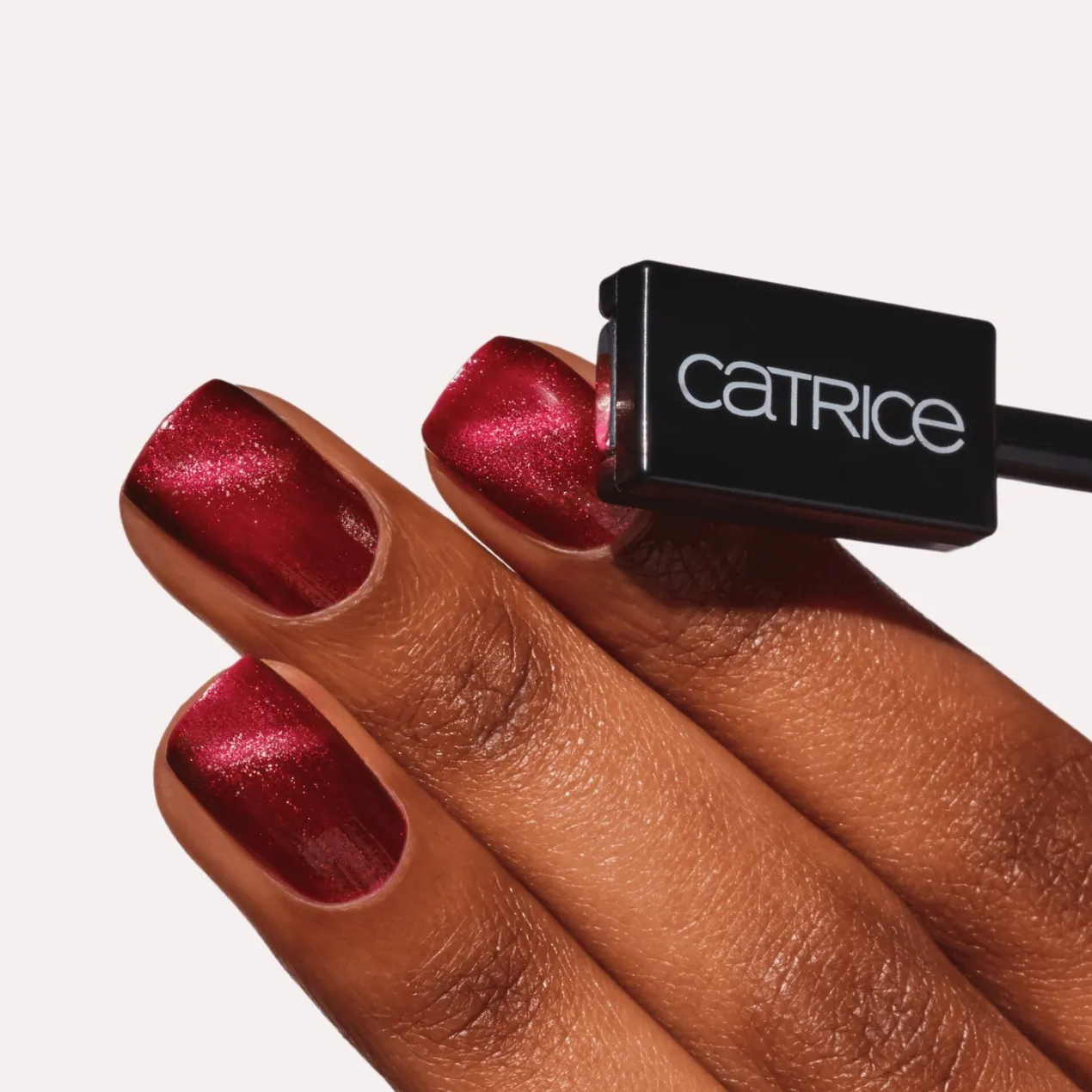 Bold Magnetic Iman Magnético para Uñas