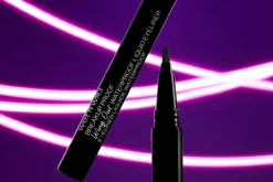 Breakup Proof Wing Out Waterproof Eyeliner Líquido