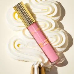Brillo para labios Milky Drip de Pistachio Cream Delight
