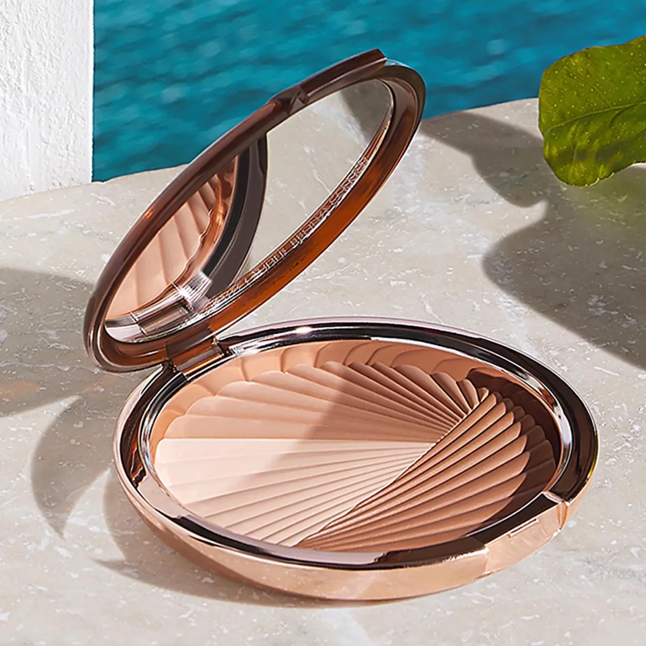 Bronze Goddess Polvos Iluminadores Highlighting Powder Gelée