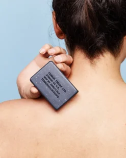 Charcoal & Tea Tree Oil Barra Exfoliante Corporal
