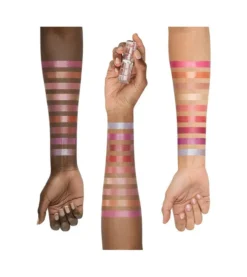 Color Riche Plump and Shine Barra de Labios