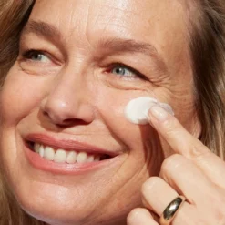 Confidence Crema Antiedad Hidratante