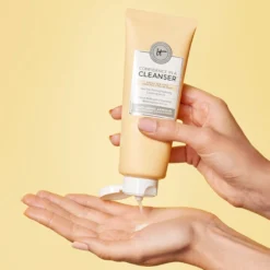 Confidence Limpiador Facial con Sérum Hidratante