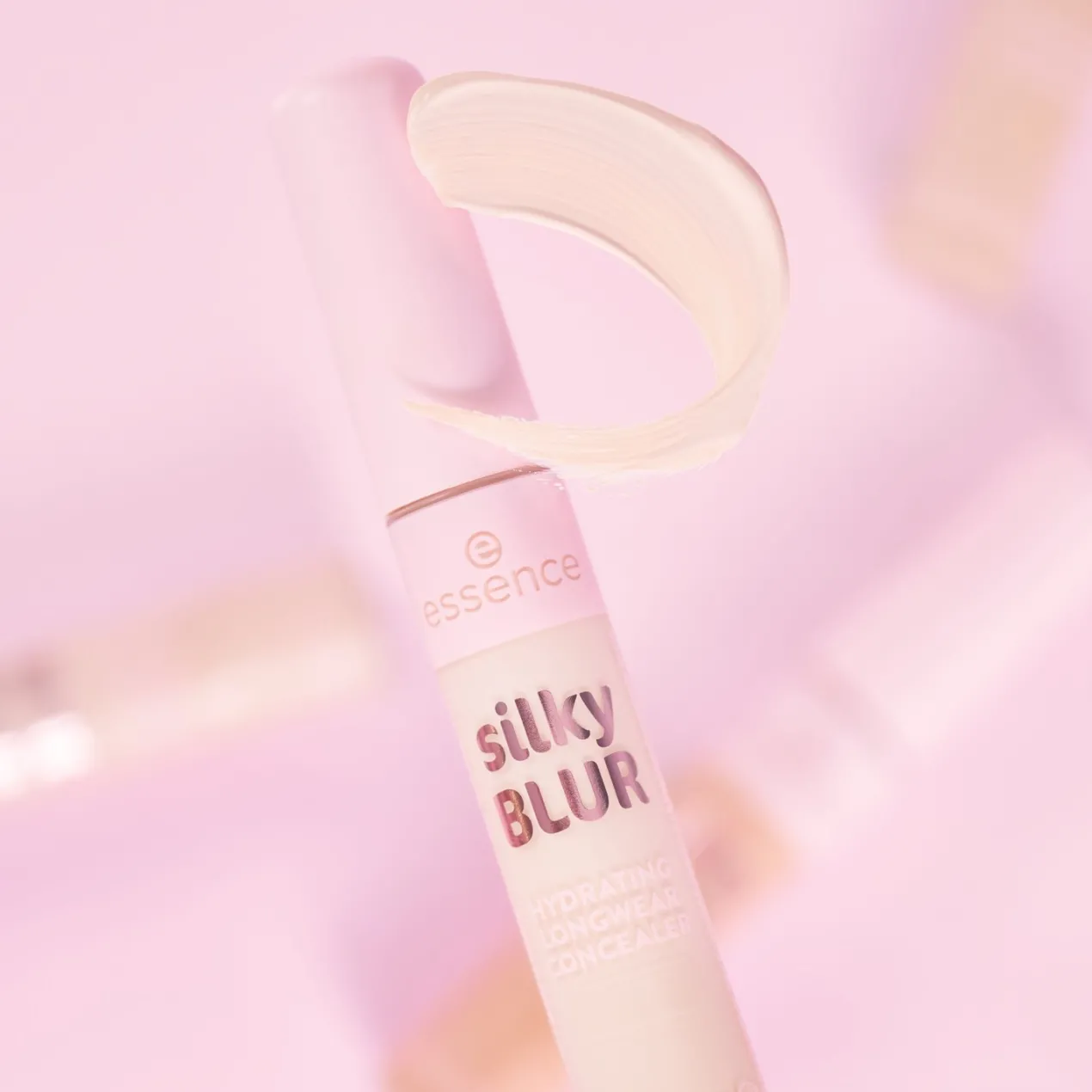 Corrector Hidratante Larga Duración Silky Blur
