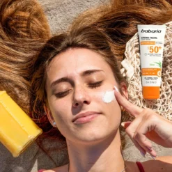 Crema Facial Solar con Aloe Vera SPF 50+
