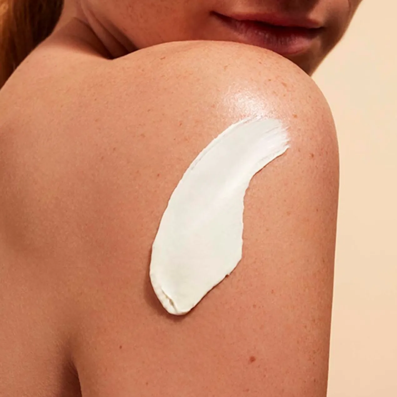 Crema Solar Antiedad Alta Protección Corporal SPF 50+