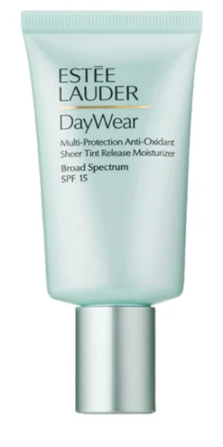 DayWear Crema de día con Color SPF15