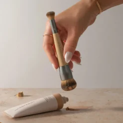 Eco Blend + Conceal Brush Duo - Brocha Duo para maquillaje