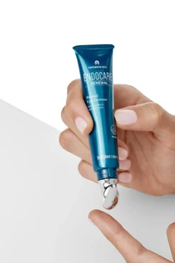 Endocare Renewal Retinol Contorno de Ojos