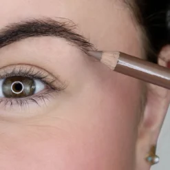 Eyebrow Pencil Lápiz para Cejas