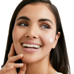 Facial Solar Photoaging Control Fluido FPS50+