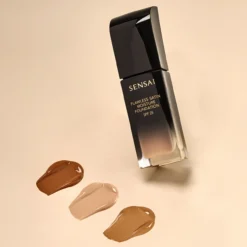 Flawless Satin Moisture Foundation