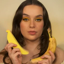 Fortnite Peely Banana Esponja de Maquillaje