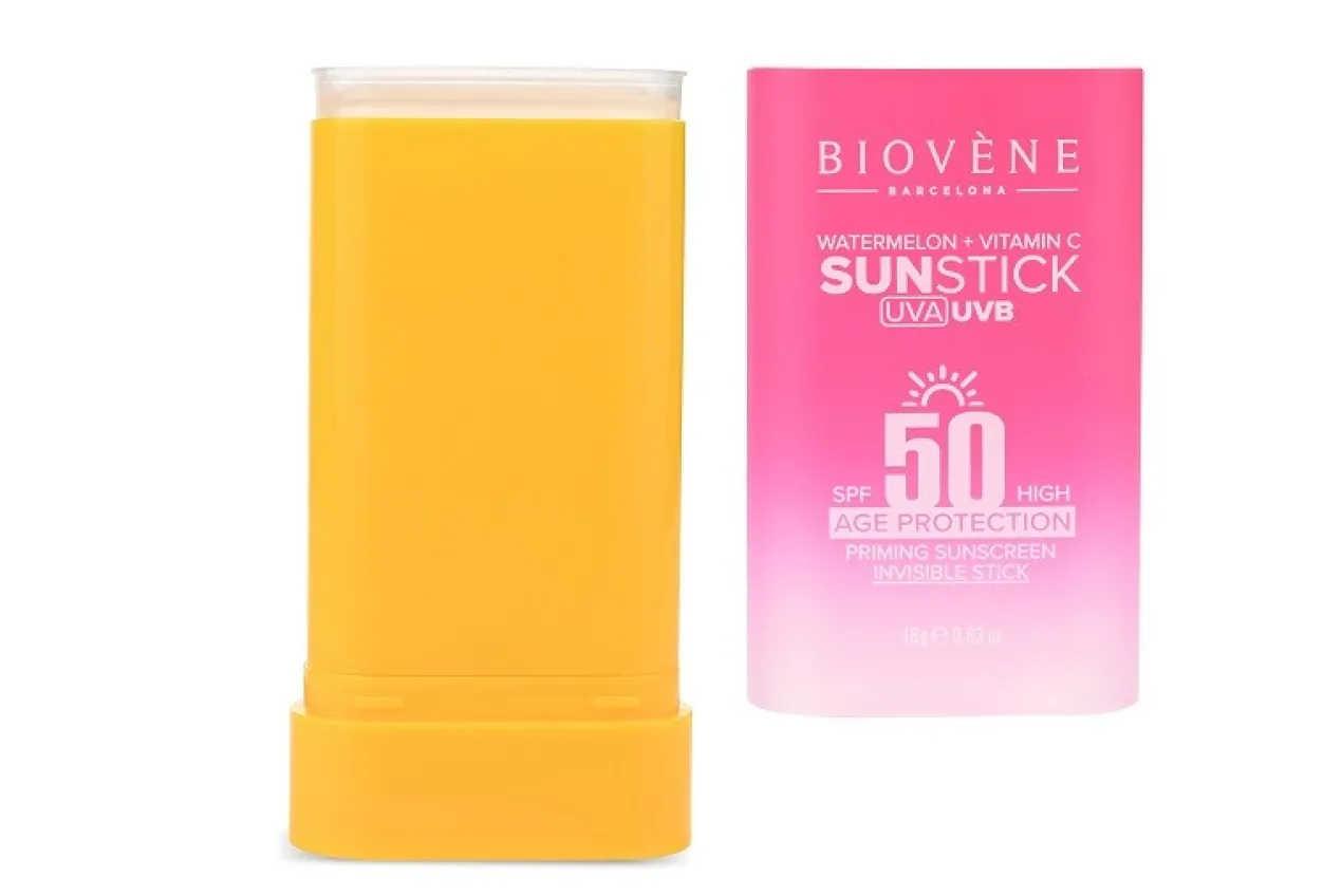 Invisible Age-Protection SPF50 Sunscreen Stick Watermelon