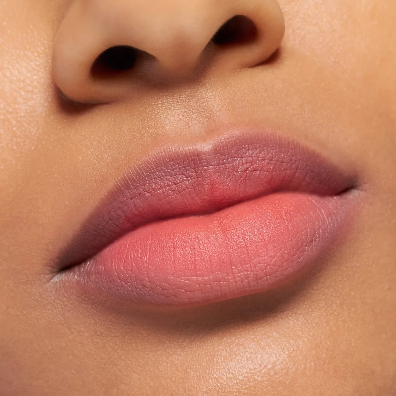 Labial Mate Cremoso Blur Soufflé