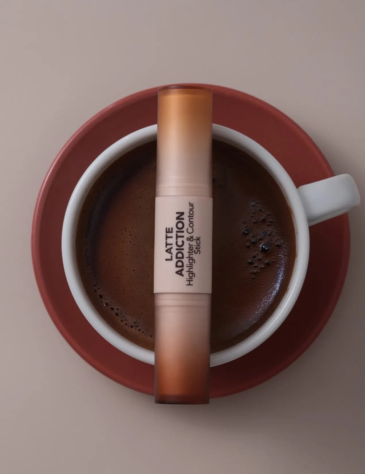 Latte Lightweight and Long-Lasting Creamy Highlighter
