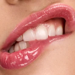 Lip Idôle Juicytreat Gloss Hidratante 3D para Labios