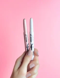 Lápiz Iluminador Brow Up Highlighter