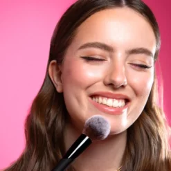 Must Have Brocha Precision Blush 172