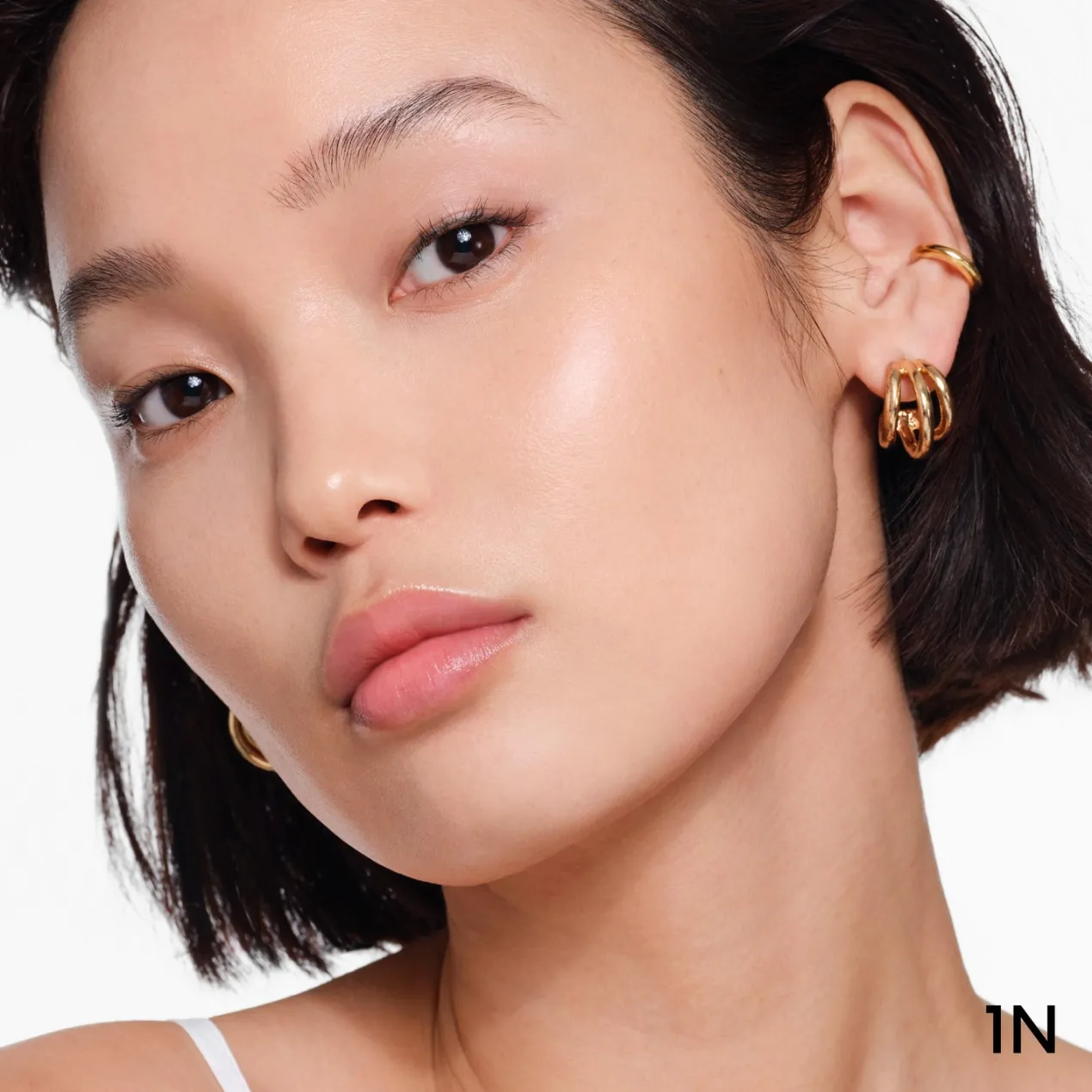Parure Gold Skin Serum Foundation
