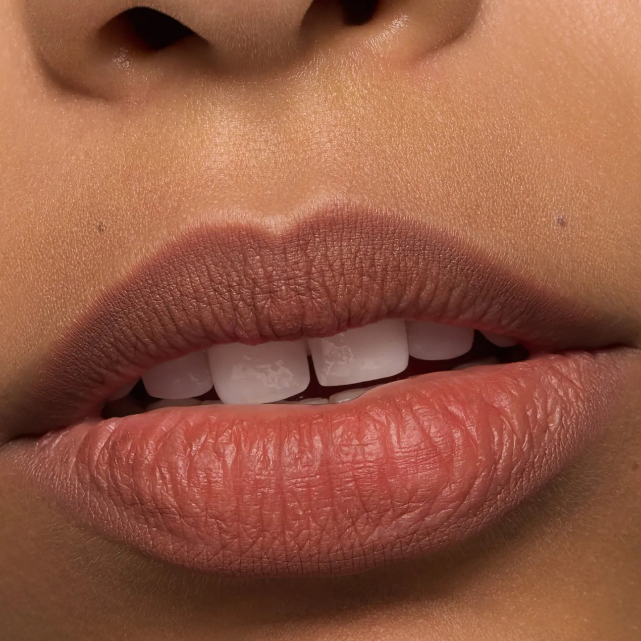 Perfilador de Labios Matte Comfort 8h
