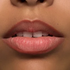 Perfilador de Labios Matte Comfort 8h