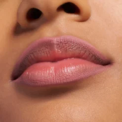 Perfilador de Labios Matte Comfort 8h