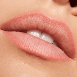 Perfilador de Labios Matte Comfort 8h