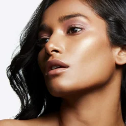 Polvos Iluminadores Rostro y Cuerpo Mineralize Skinfinish