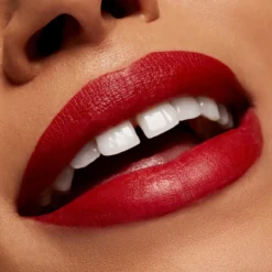 Powder Kiss Velvet Blur Barra de Labios Matte