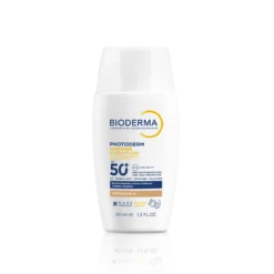 Protector Solar con Color Photoderm XDefense Ultra Fluid SPF 50+ Tono 03
