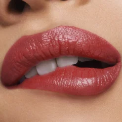 Pure Color Barra de Labios Cremosa Larga Duración