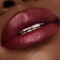 Pure Color Envy Bálsamo Labial de Hidratación
